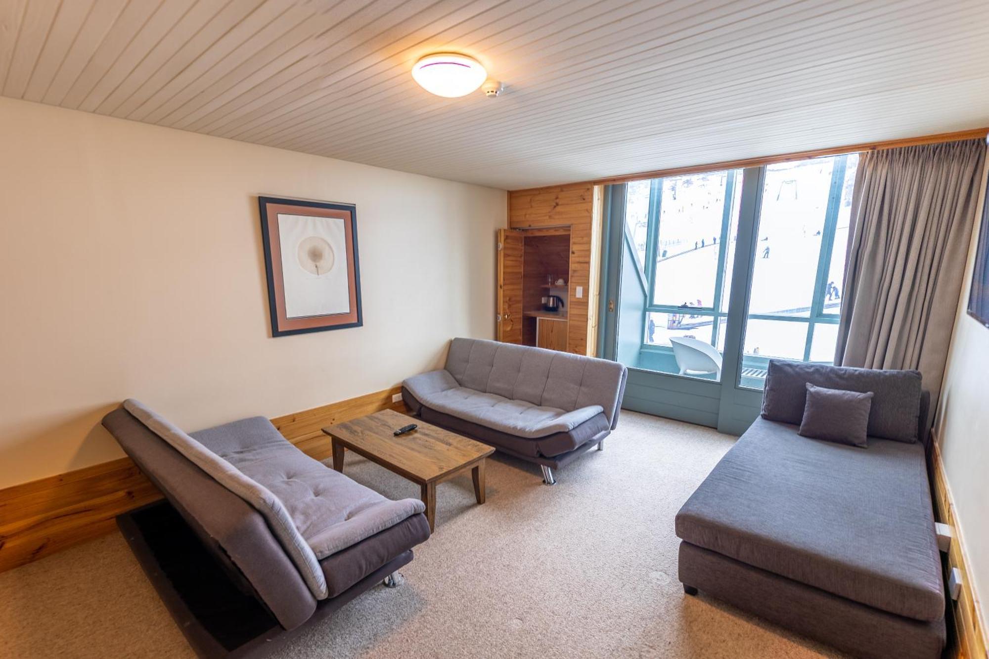 The Perisher Valley Hotel ภายนอก รูปภาพ
