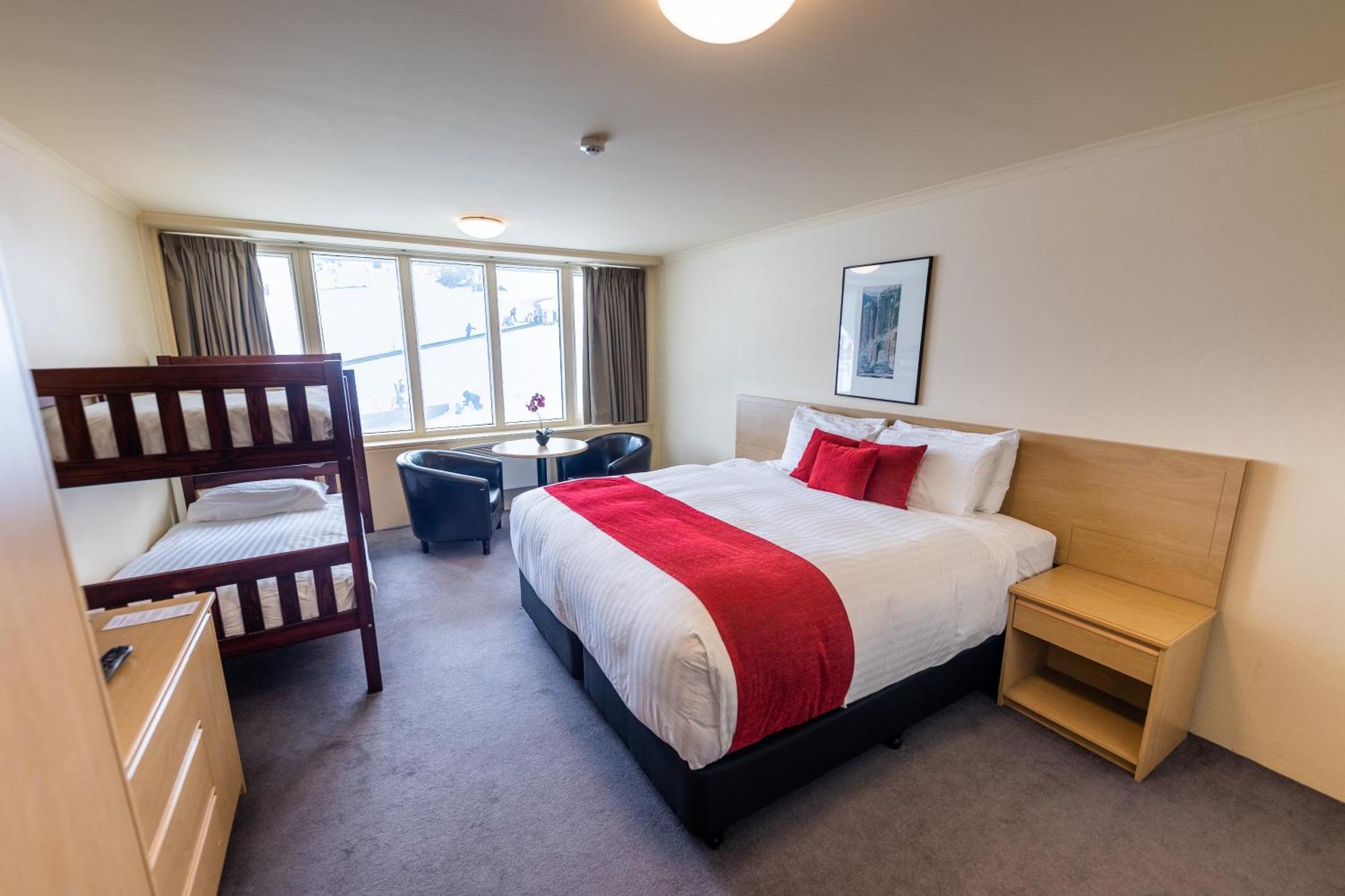 The Perisher Valley Hotel ภายนอก รูปภาพ